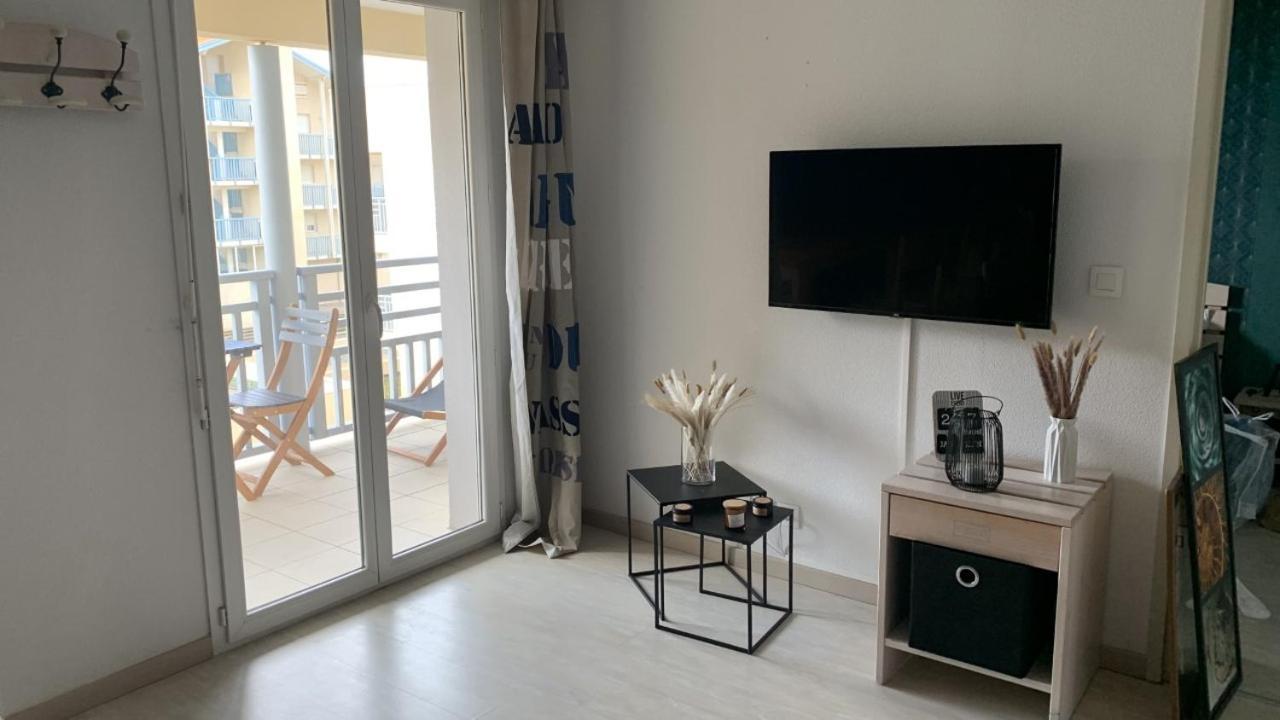 T2 Avec Terrasse Et Piscine Apartment *